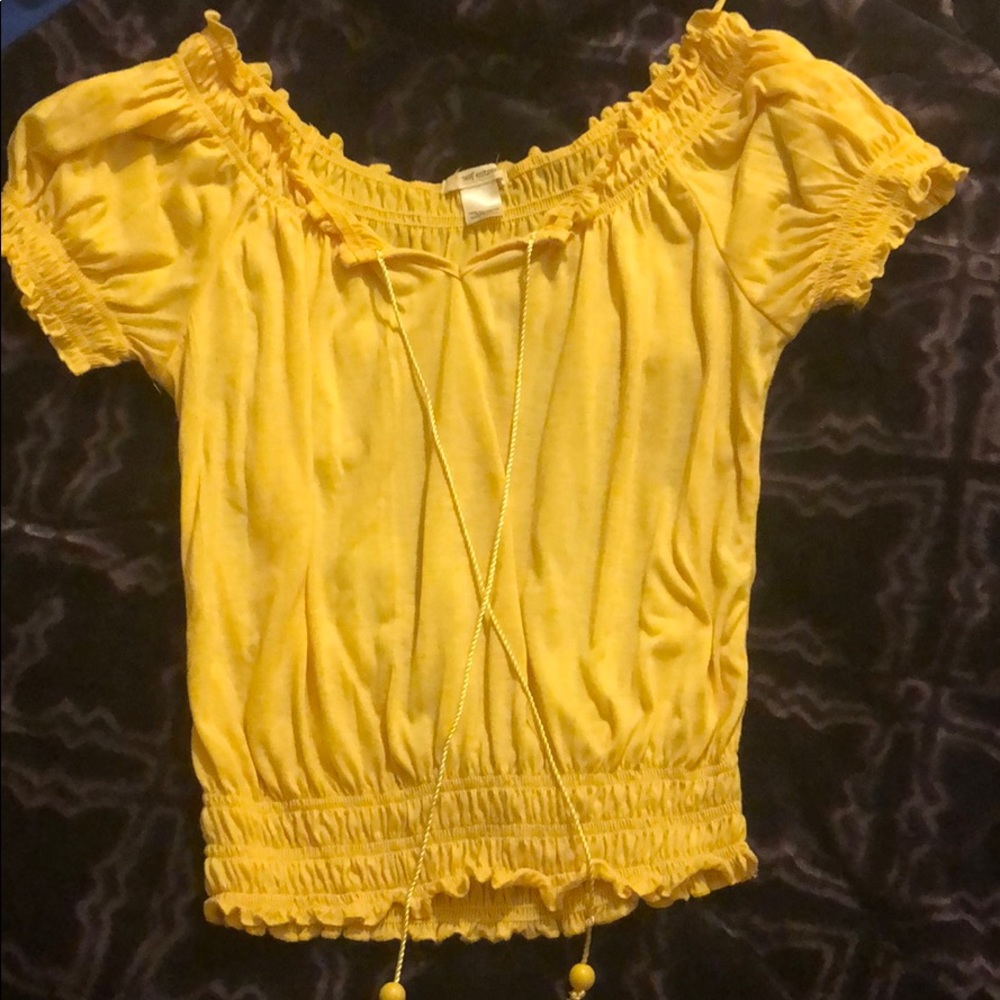 Cute Yellow Blouse